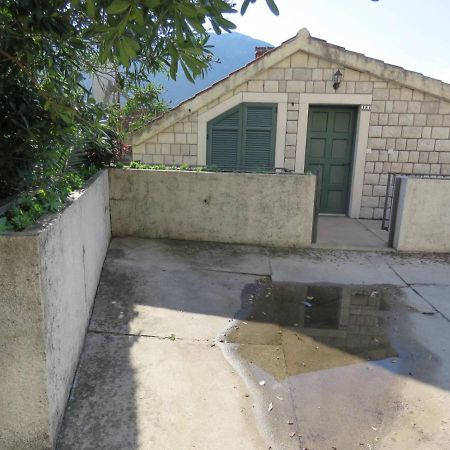 Apartmani Jasmina Kotor Exterior photo