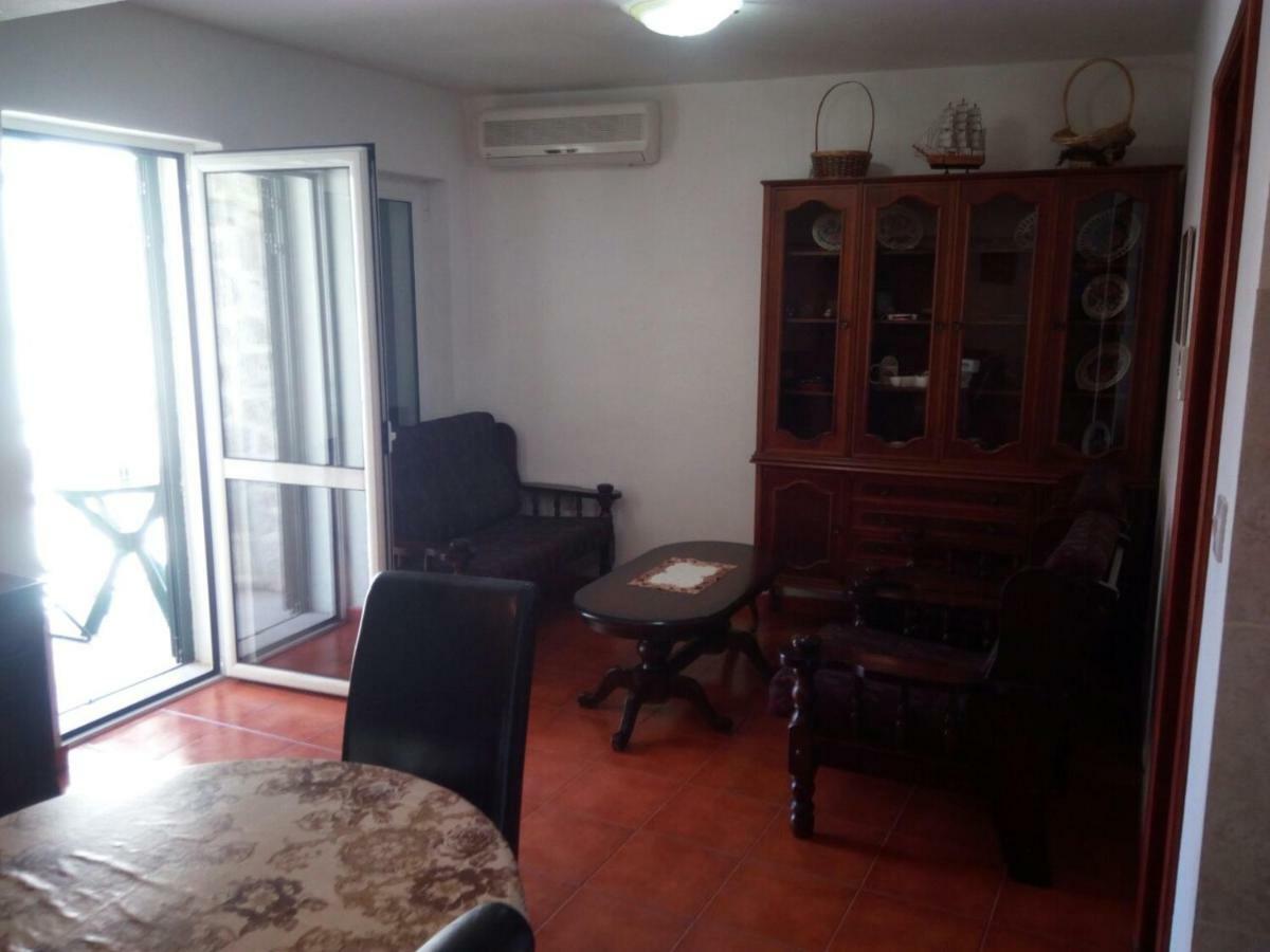 Apartmani Jasmina Kotor Exterior photo